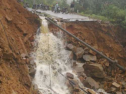 Cảnh báo lũ quét và sạt lở đất tại các tỉnh miền núi phía bắc.