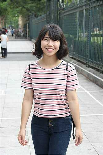 Sương Mai sở hữu khá nhiều giải thưởng như giải Nhất kì thi học sinh giỏi văn thành phố Hà Nội năm học 2011-2012, huy chương Đồng kì thi học sinh giỏi các tỉnh Duyên Hải và Đồng bằng Bắc Bộ, nhiều lần nhận học bổng và làm MC cho 1 vài chương trình lớn. 