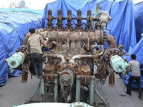 vịnh Hạ Long, Cảng Cái Lân, tỉnh Quảng Nin, PCB