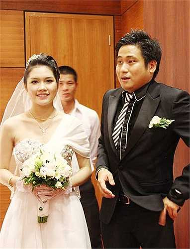 Thùy Dương sinh năm 1990. Cô từng lọt vào vòng chung kết cuộc thi Hoa hậu Việt Nam 2010 nhờ chiều cao 1m69 và nhan sắc nhẹ nhàng, thanh thoát.