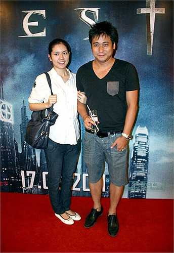 Vốn nổi tiếng là chàng trai đa tình khi dính nghi án tình cảm với rất nhiều người đẹp nổi tiếng như: Can Đình Đình, Vi Cầm, Minh Hà, Quỳnh Nga, Jennifer Phạm, Lê Thu Huyền Trang..