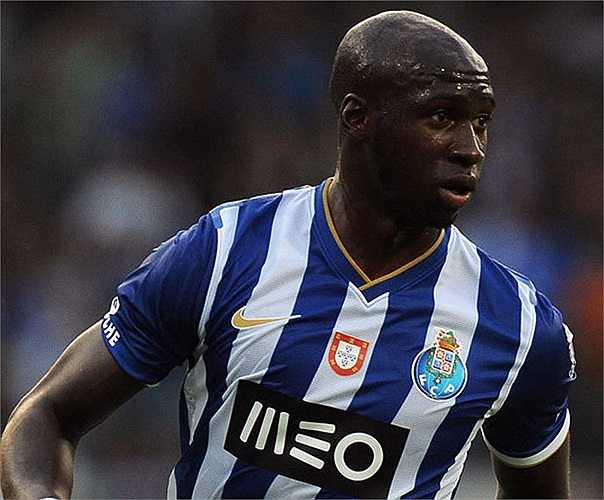 Quả bom tấn mới nhất là Eliaquim Mangala gia nhập Man City với giá 32 triệu bảng