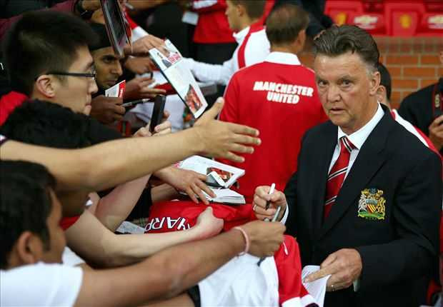 Van Gaal bất ngờ với sự cuồng nhiệt tại sân Old Trafford