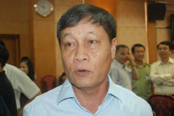 Cấm taxi tỉnh lẻ đón khách tại HN: Quy định khó hiểu