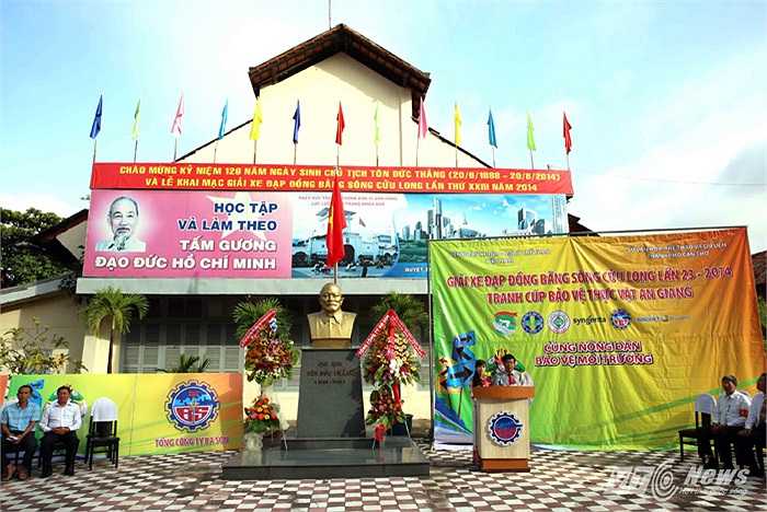 Lễ khai mạc giải được tổ chức sáng 14/8 tại Cảng Ba Son.