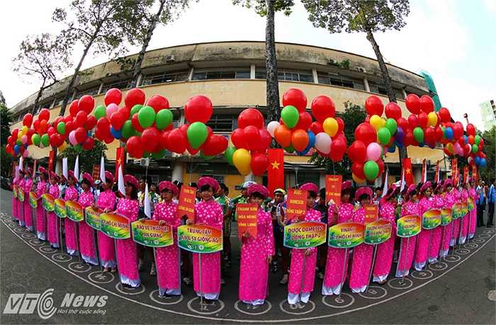 Tham dự giải có hơn 90 tay đua đến từ 18 đội mạnh toàn quốc.