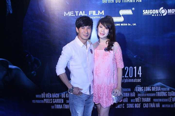 Vợ chồng ca sỹ Lý Hải.