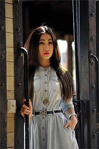 Ngoài công việc chính là DJ, Oxy còn tham gia trong khá nhiều các MV ca nhạc với tư cách là diễn viên