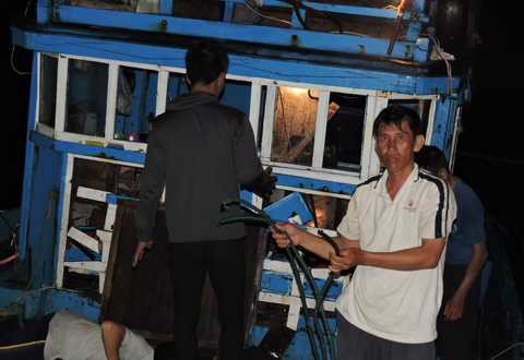 Ngư dân, tàu cá, Lý Sơn, Trung Quốc, đập phá, cướp tài sản