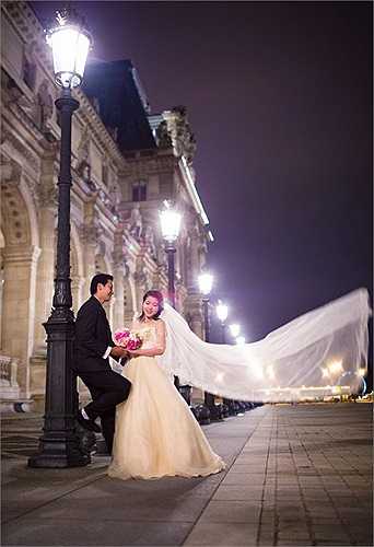 Sau khi đăng tải bộ ảnh cưới lên mạng xã hội, vợ chồng Vy và Vũ đã nhận được rất nhiều lời khen ngợi của dư luận. 