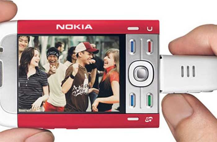 Nokia 5700 XpressMusic có bàn phím xoắn khá độc đáo. Chiếc điện thoại này tập trung phục vụ nhu cầu nghe nhạc. Ở mặt đối diện với bàn phím mà một loạt nút điều chỉnh nhạc. Thiết bị cho chất lượng âm thanh cực tốt (so với thời bất giờ).