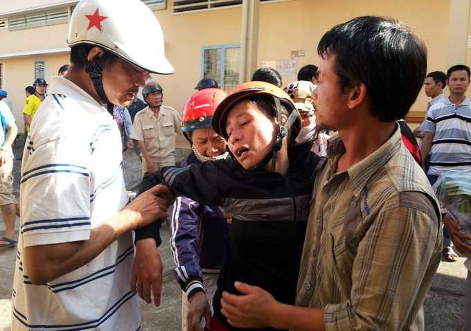 Một thanh niên chết sau va chạm với cảnh sát cơ động