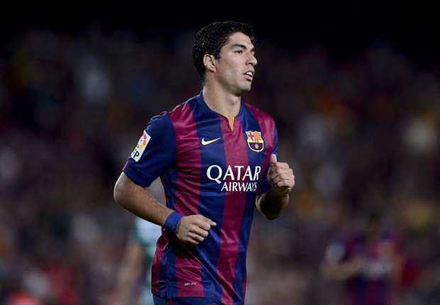 Suarez ra mắt Barcelona