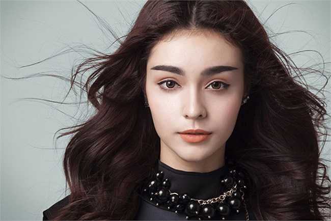 'Đoá hồng lai' Hồ Ngọc Hà khoe nhan sắc hút hồn - 16