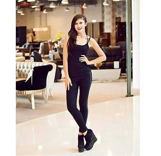 'Đoá hồng lai' Hồ Ngọc Hà khoe nhan sắc hút hồn - 21