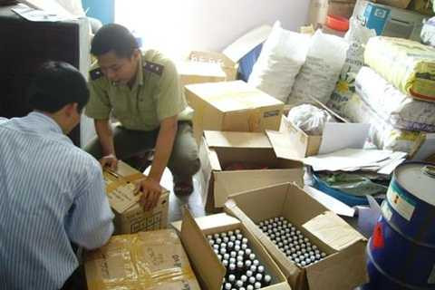 hàng giả, buôn lậu, cán bộ, tiếp tay, Phó Thủ tướng