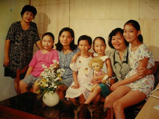 Thủ khoa đại học: 4 tuổi biết đọc thông, viết thạo