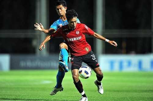 Thái Lan thất bại khi xây dựng đội hình kiểu U19 Việt Nam