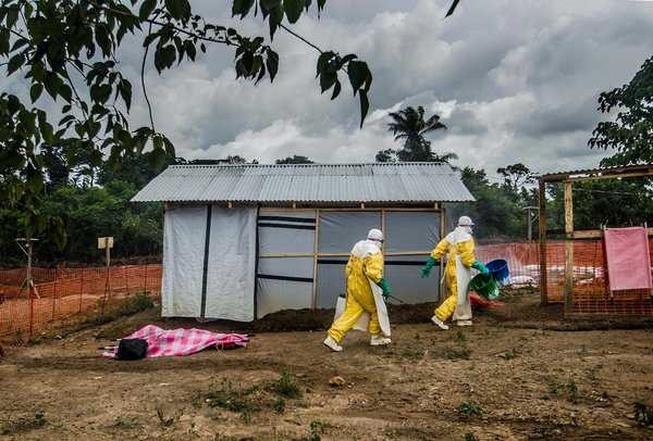 Ngôi làng 'ma ám' ở tâm dịch Ebola