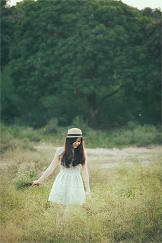 Với thành tích học tập xuất sắc, Minh Hương đã giành được hàng loạt các giải thưởng, học bổng trong và ngoài nước