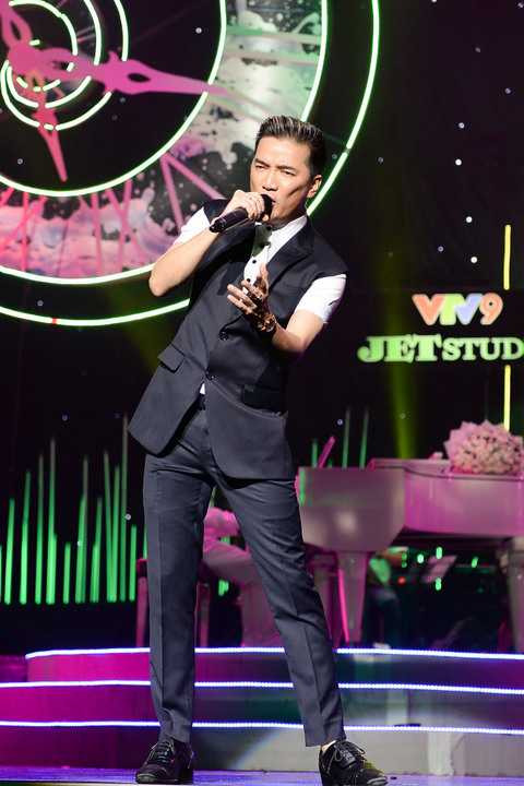 Tình khúc vượt thời gian