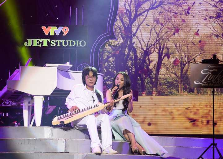 Tình khúc vượt thời gian