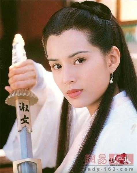 sao bị tố sống hai mặt