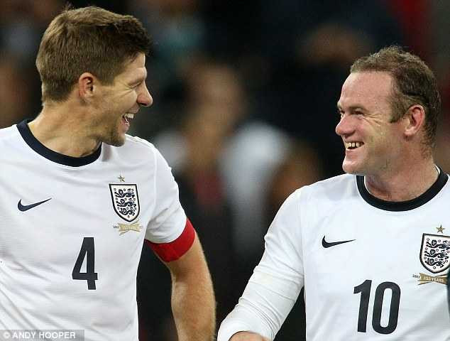 Gerrard ủng hộ Rooney làm thủ lĩnh Tam Sư