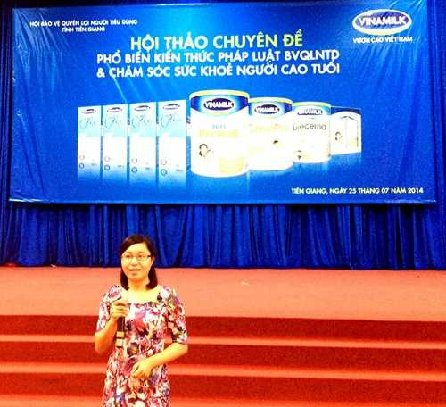 Vinamilk tiếp tục đến với người cao tuổi miền Nam