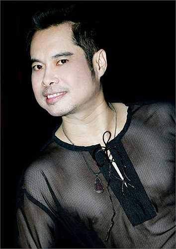 Từ một giọng ca ngọt ngào, được nhiều người yêu mến gọi 'Ông hoàng nhạc sến', Ngọc Sơn trượt dài trong chuỗi scandal ồn ào.