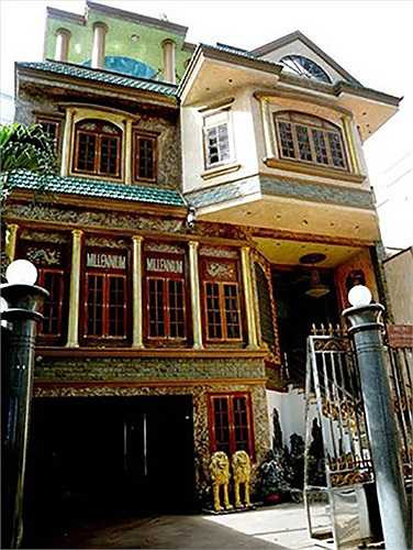 Nam ca sỹ còn miệng miệng rao bán 5 triệu USD để làm từ thiện.