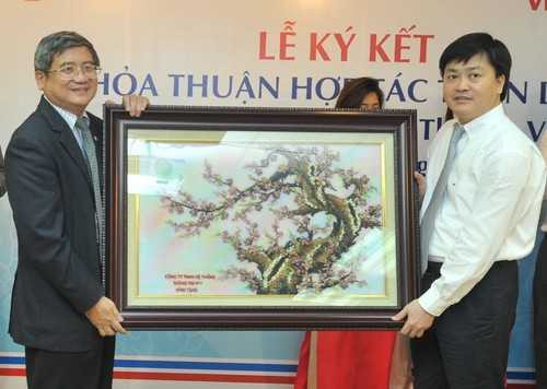 VietinBank và FPT IS ký kết thỏa thuận hợp tác chiến lược toàn diện 