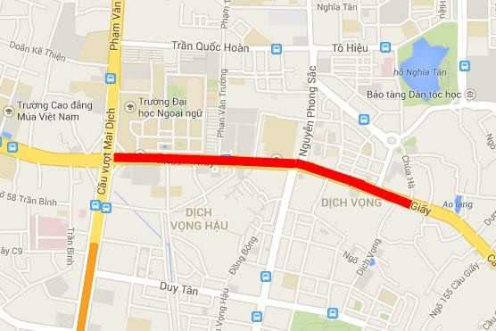 Hà Nội đột ngột cấm ôtô trên tuyến đường huyết mạch