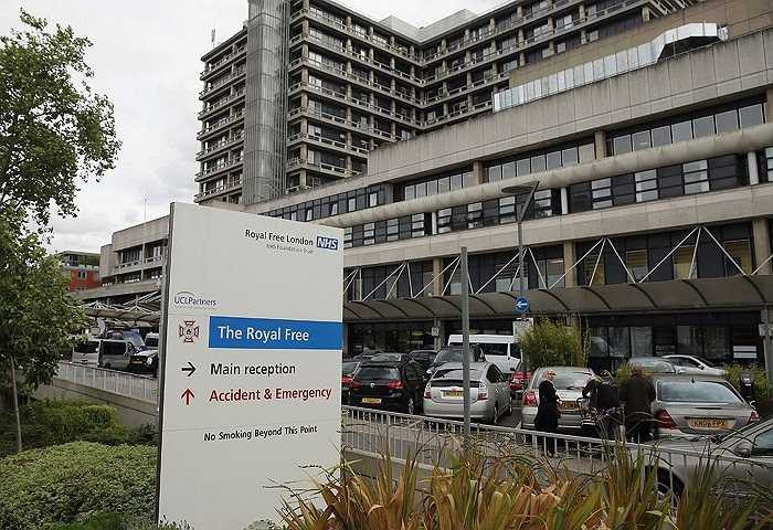 Quang cảnh bên ngoài khu vực bệnh truyền nhiễm của bệnh viện Royal Free.