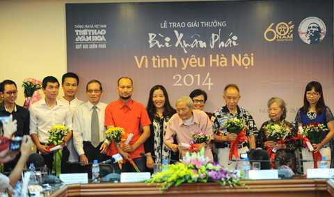 'Người muôn năm cũ' giành giải Vì tình yêu Hà Nội