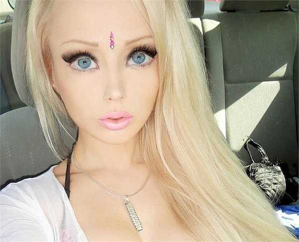 Valeria Lukyanova nối tiếng với tên gọi Human Barbie - Barbie phiên bản đời thực