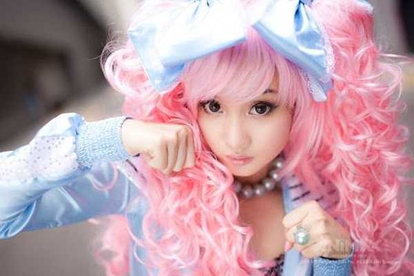 Alodia Gosiengfiao nổi tiếng sau chiến thắng ấn tượng tại cuộc thi cosplayer, cuộc thi dành cho những người hóa thân thành các nhân vật hoạt hình, tại Philippines.