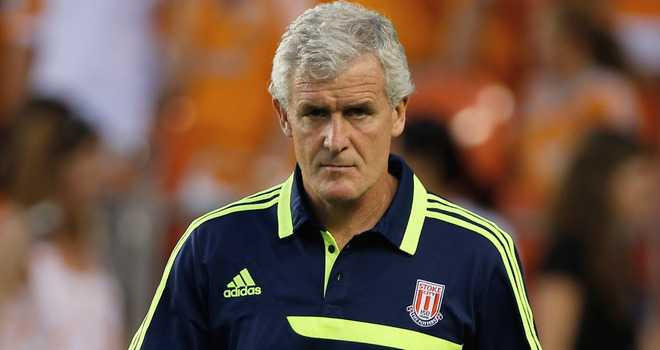 Mark Hughes quyết tâm chiến thắng trong ngày về lại Etihad