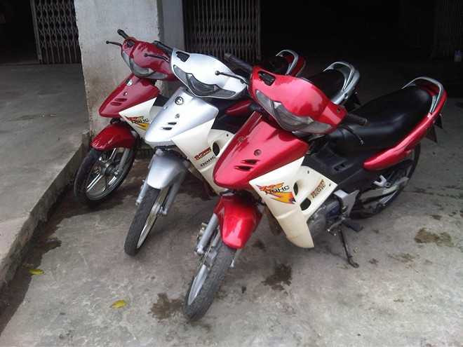 Suzuki FX được yêu thích bởi vè ngoài sành điệu và động cơ mạnh mẽ. Ảnh: Tinmoi.