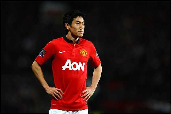 Nhưng sau mùa giải 2012-13, khi Sir Alex Ferguson nghỉ hưu và David Moyes tới, phong độ của Kagawa đi xuống thậm tệ bởi chấn thương và các giáo án tập rất nặng từ vị HLV mới. 