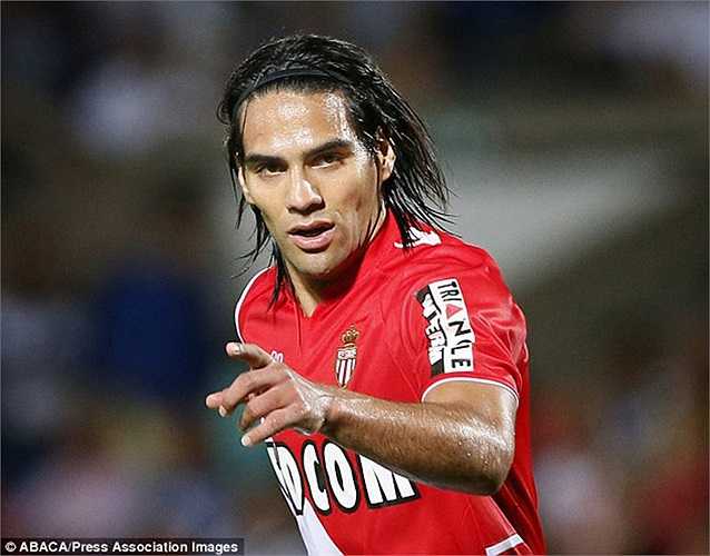 Cùng tân binh đắt giá Radamel Falcao