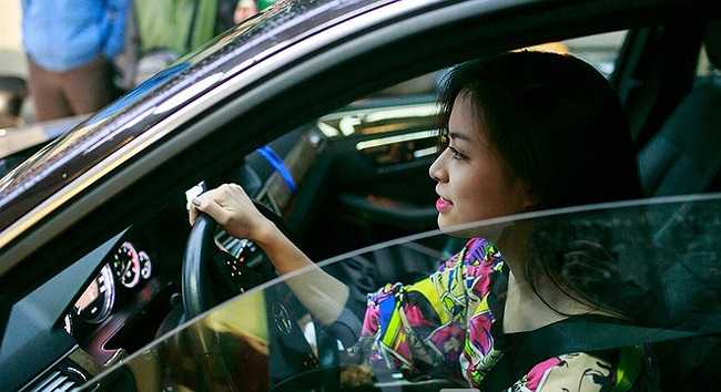 Trở lại sân khấu ca nhạc sau scandal ồn ào cách đây 7 năm, Hoàng Thùy Linh tìm lại được chỗ đứng của mình.