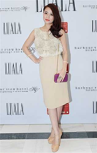 Không lên tiếng về khối tài sản mình sở hữu, nhưng không ít người cho rằng cô trở nên giàu có sau khi quay lại con đường ca hát.