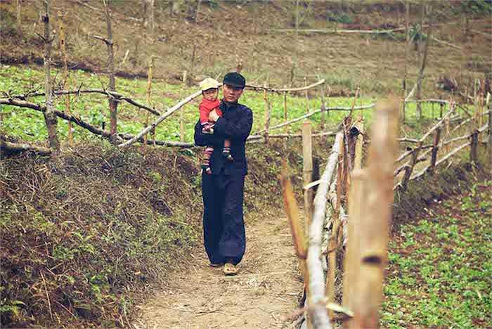 Từng ấp ủ dự định lấn sân sang điện ảnh từ rất lâu, nhưng phải sau khi tìm được ê kíp phù hợp và tính toán kĩ lưỡng, Đàm Vĩnh Hưng mới bắt tay vào thực hiện dự án khủng của mình. 