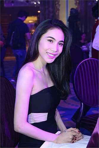 Ít khi thấy Thuỷ Tiên lộng lẫy ở các sự kiện