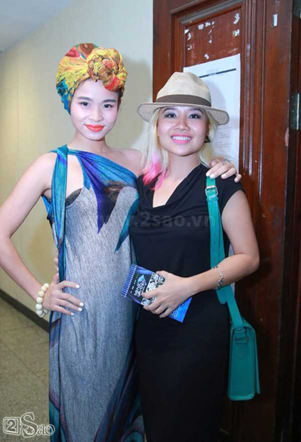 bắt lỗi sao Việt