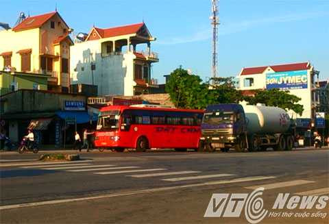 Quốc lộ 5, hung thần xa lộ, xe khách, Hải Phòng - Hà Nội