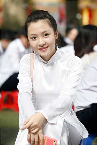 Năm vừa rồi Diệu cũng trong đội tuyển toán của trường nhưng vì lý do sức khỏe nên đã không thể tham dự thi vòng quận. Diệu cho biết: Mục tiêu gần nhất của cô là duy trì kết quả và điểm số các môn để có một bảng thành tích tốt và có thể tốt nghiệp cấp 3 loại ưu. Em cũng đang cố gắng hết sức trau dồi môn tiếng anh để có thể thi khối D, khoa Kinh tế đối ngoại trường ĐH Ngoại Thương