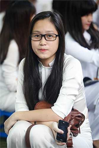 Thu Phương cho biết, sau khi tốt nghiệp THPT, Phương có dự định sẽ đi du học Mỹ và theo đuổi niềm đam mê ca hát. Vì thế nên trong quá trình học tập tại trường, Phương luôn cố gắng học tập tốt để duy trì được thành tích của mình. 