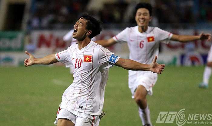 Vỡ òa trong niềm hạnh phúc